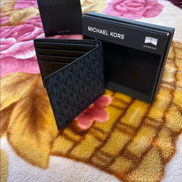 Michael Kors Men’s Billfold Wallet